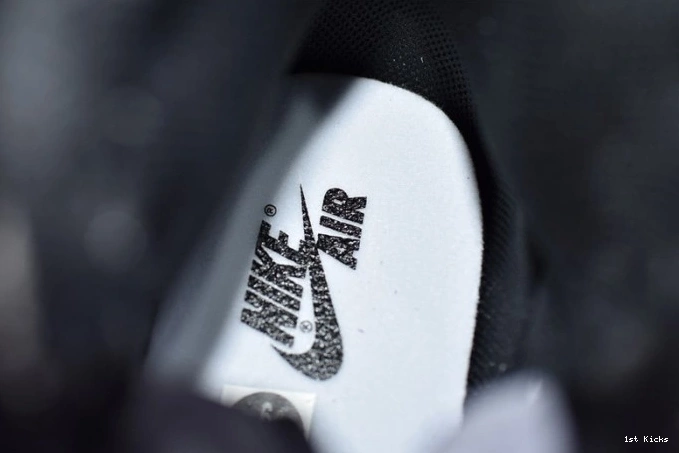 1st Kicks Shoes 4 AQ9129-200 Air Mushroom Jordan 0629